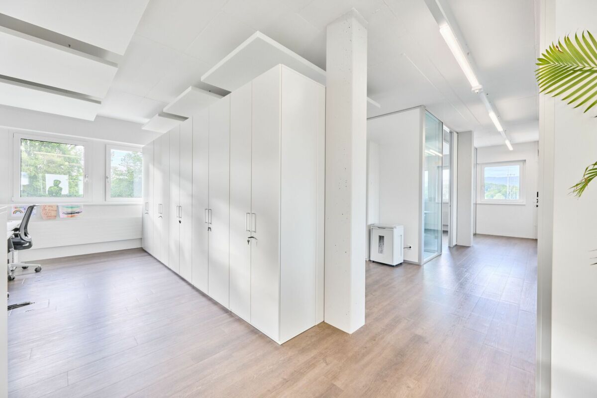 374m² ufficio