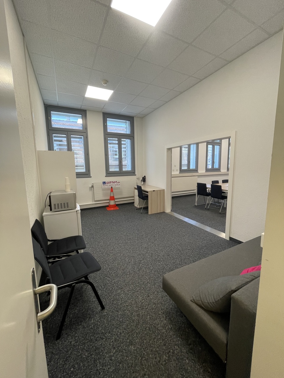 51m² office