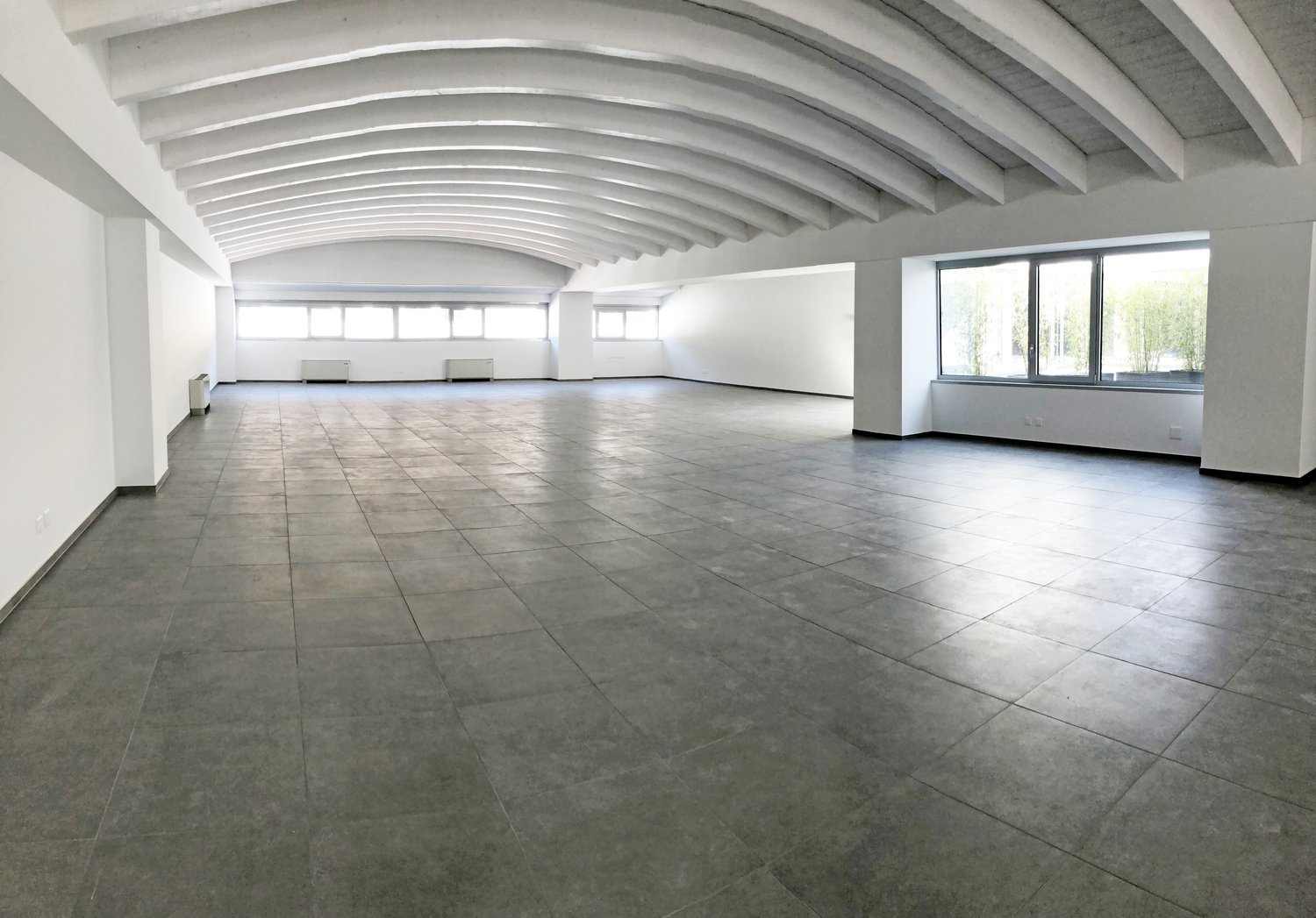 330m² office