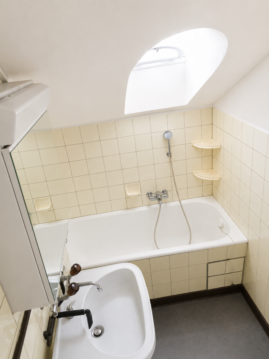 2 rooms roof flat