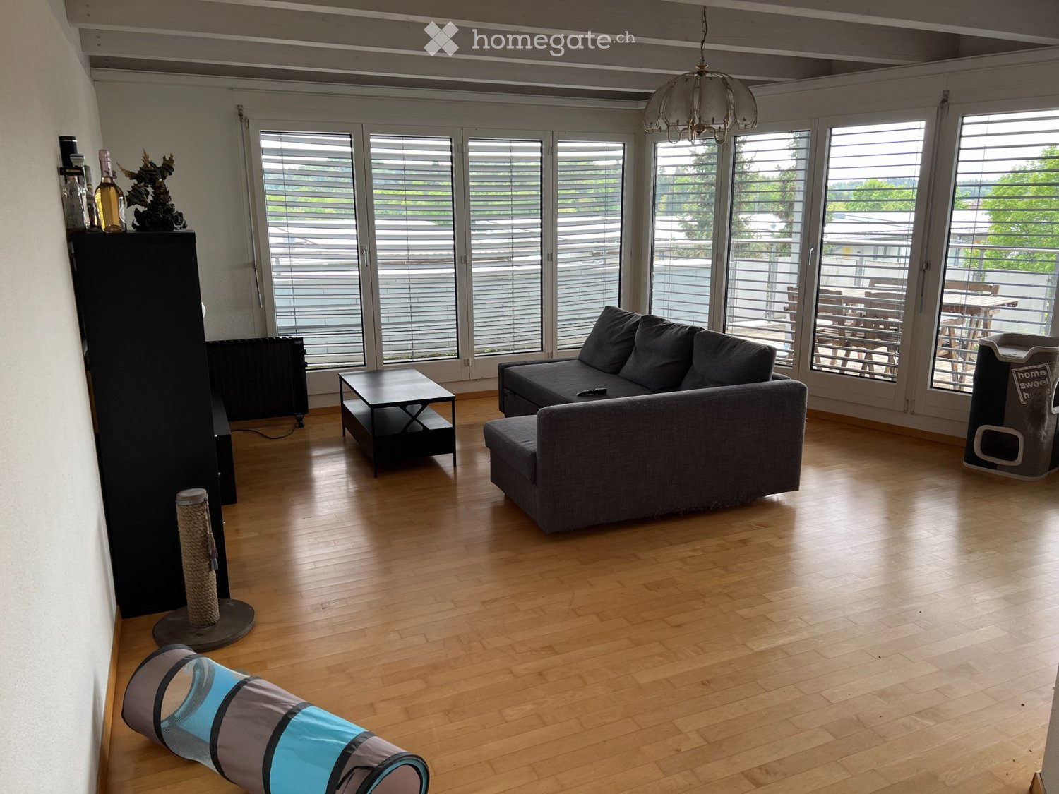 1 room single room