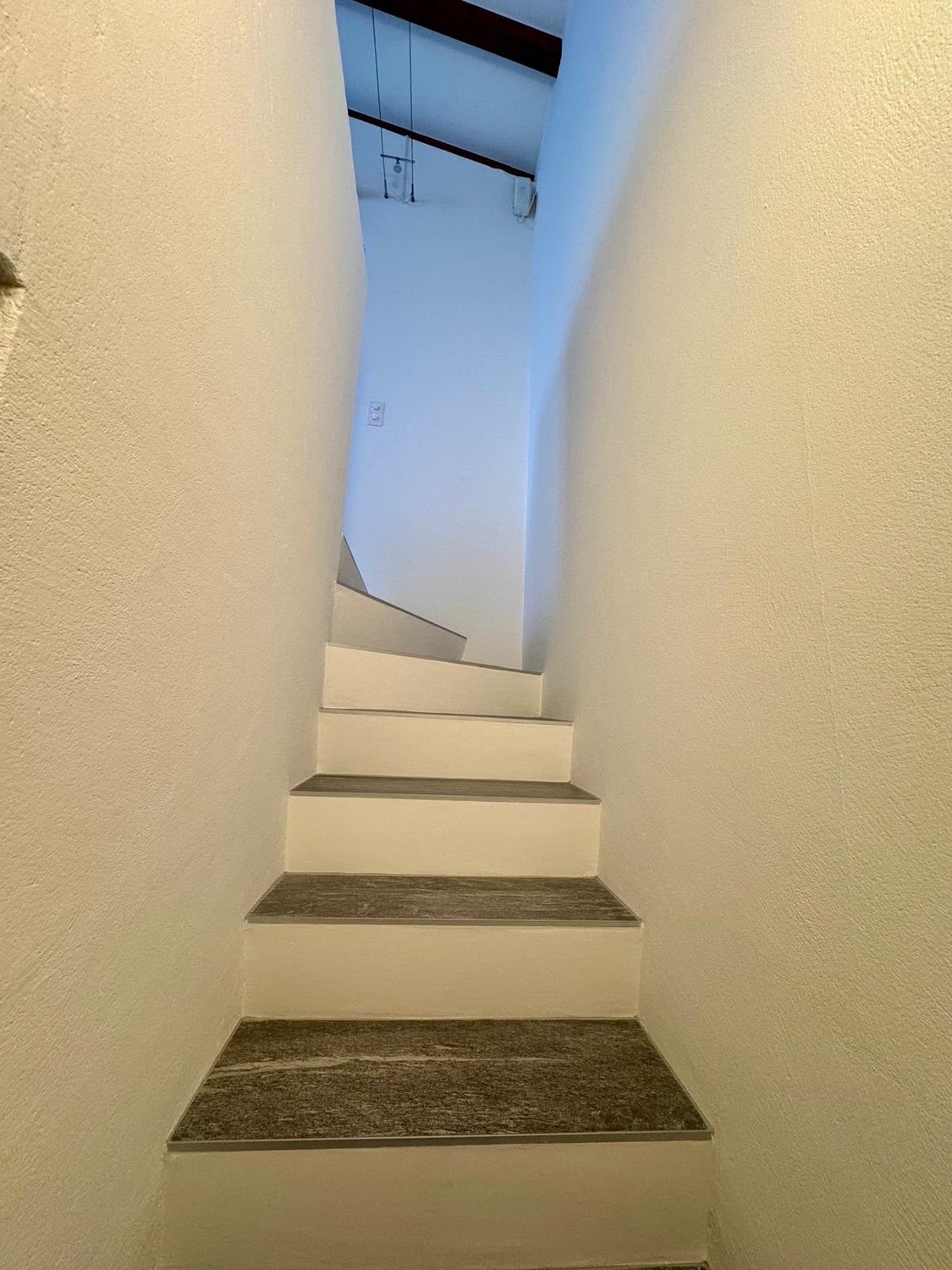2 rooms single house
