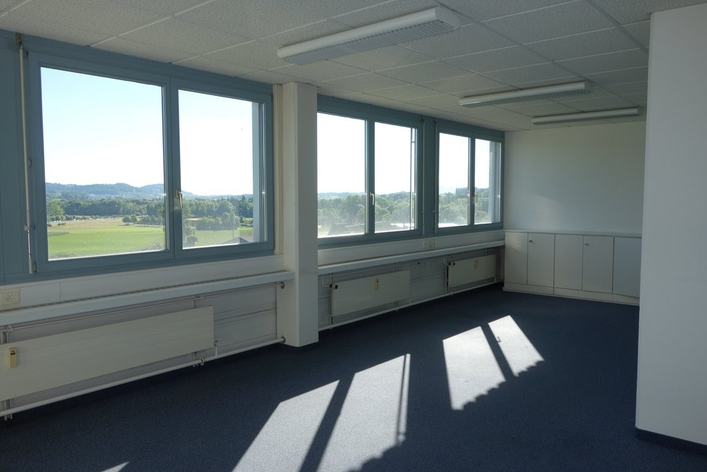 42m² office