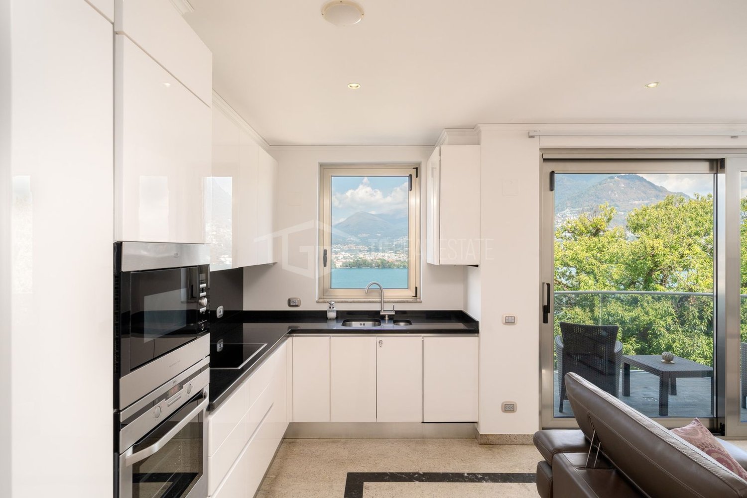 3 ½ rooms furnished flat