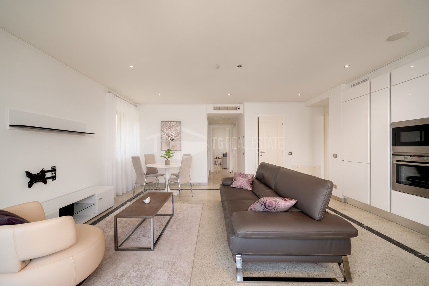 3 ½ rooms furnished flat