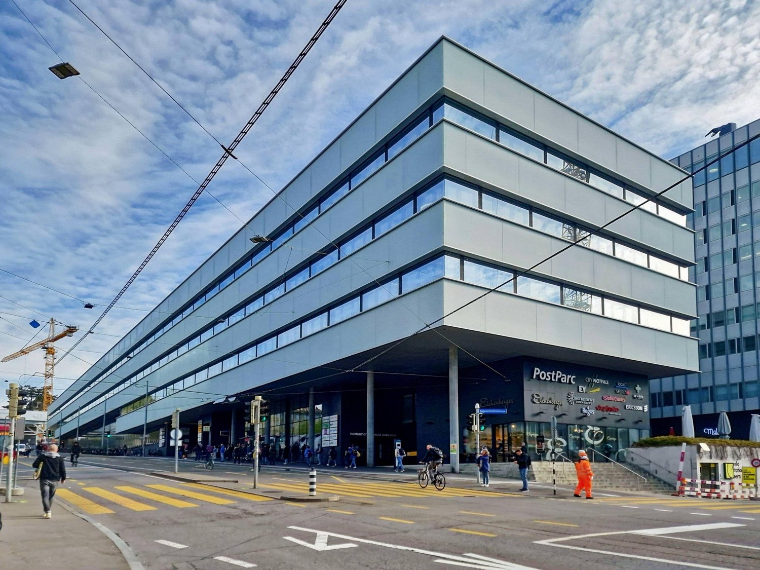 30m² office