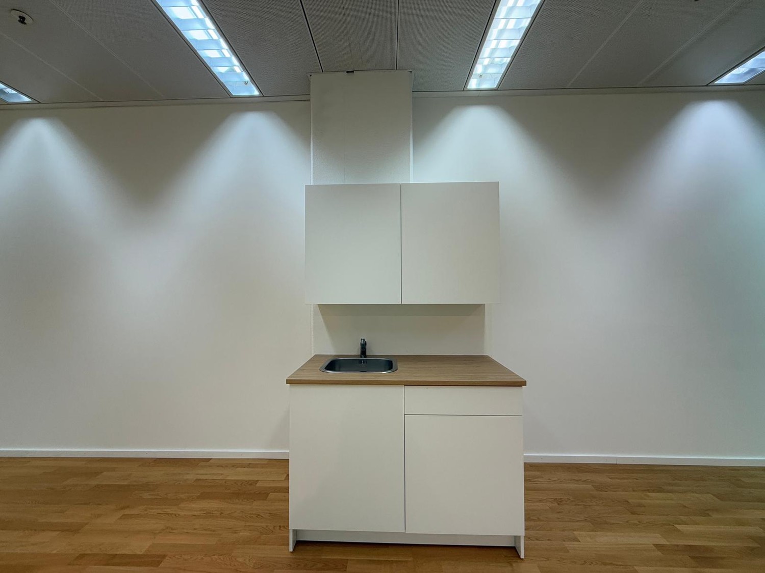 95m² ufficio