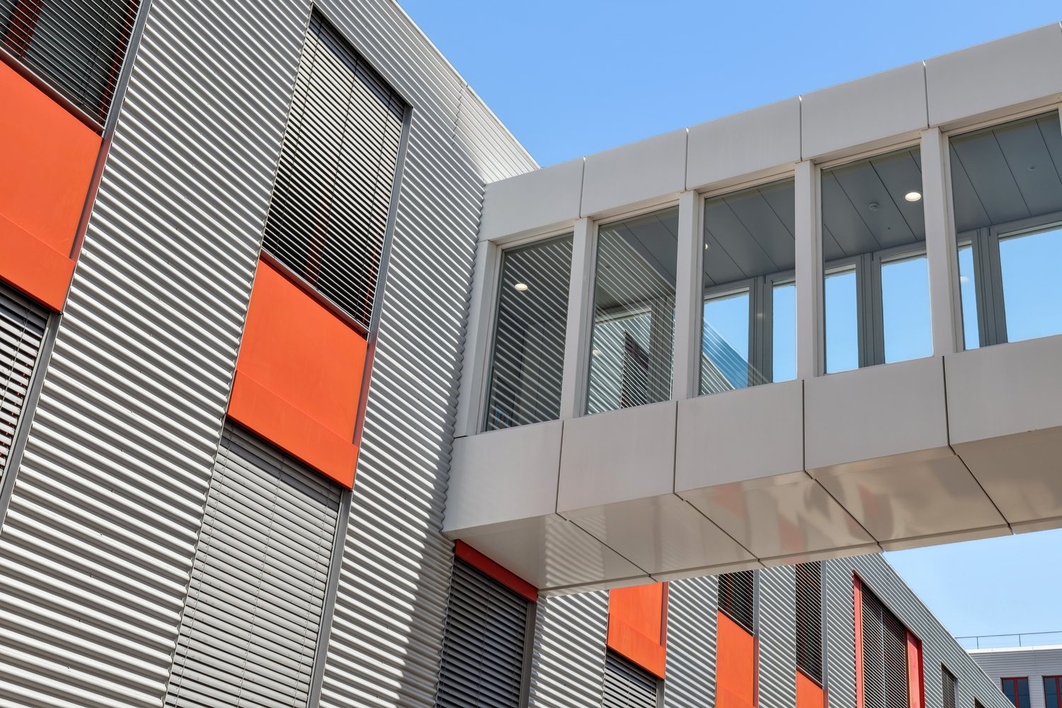 533m² office