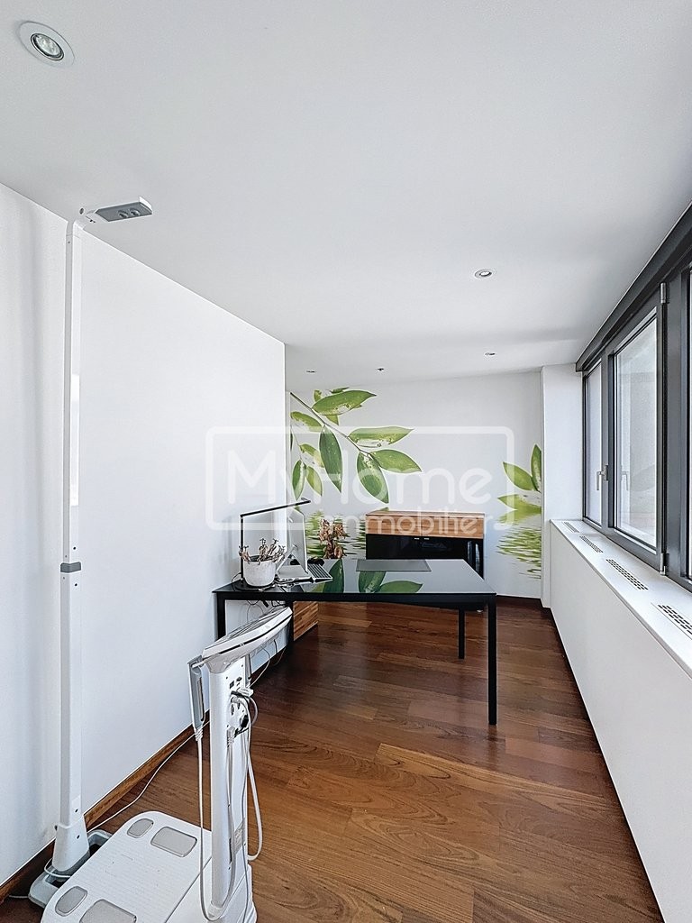 967m² Laden