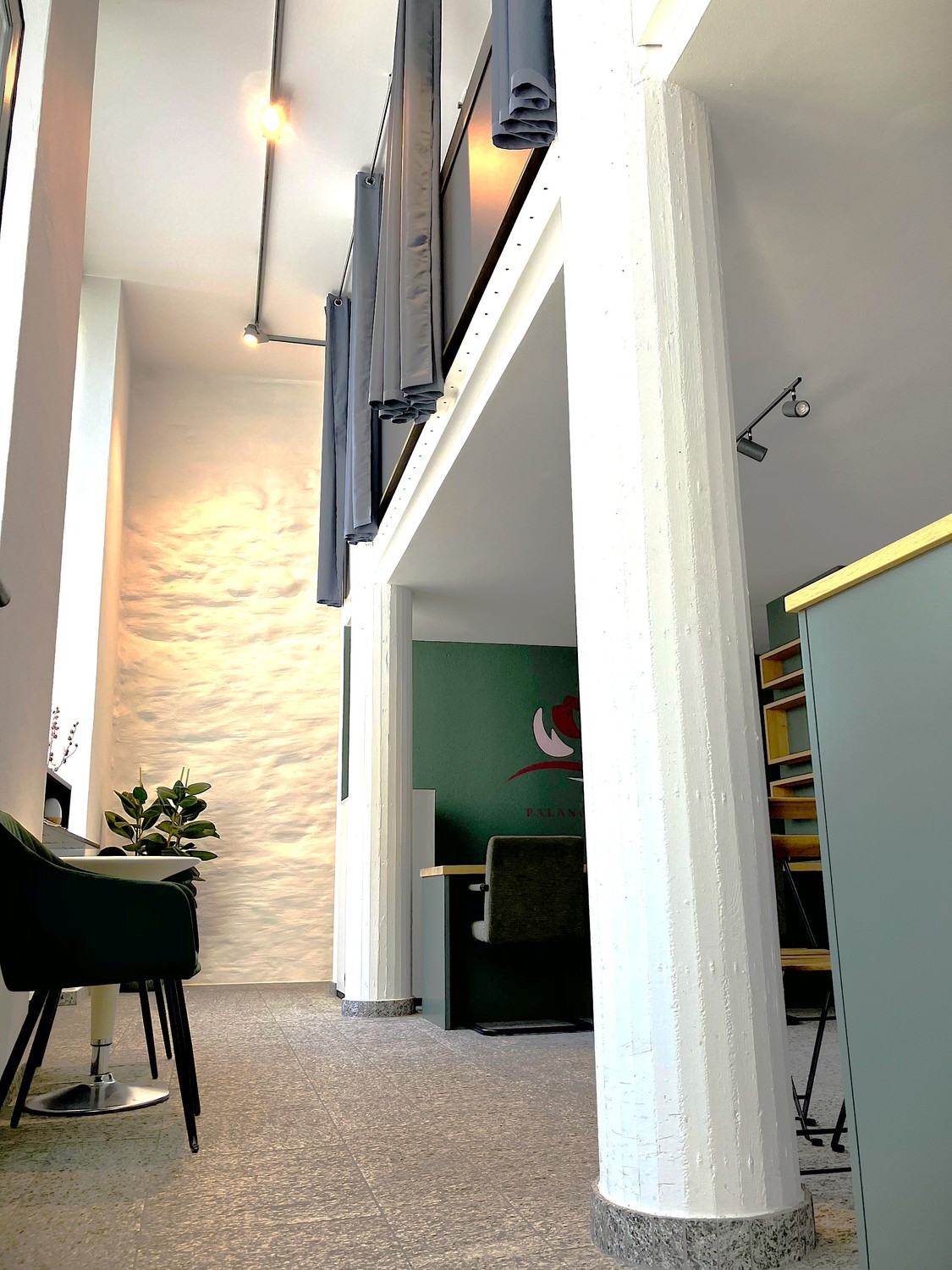 89m² commerciale