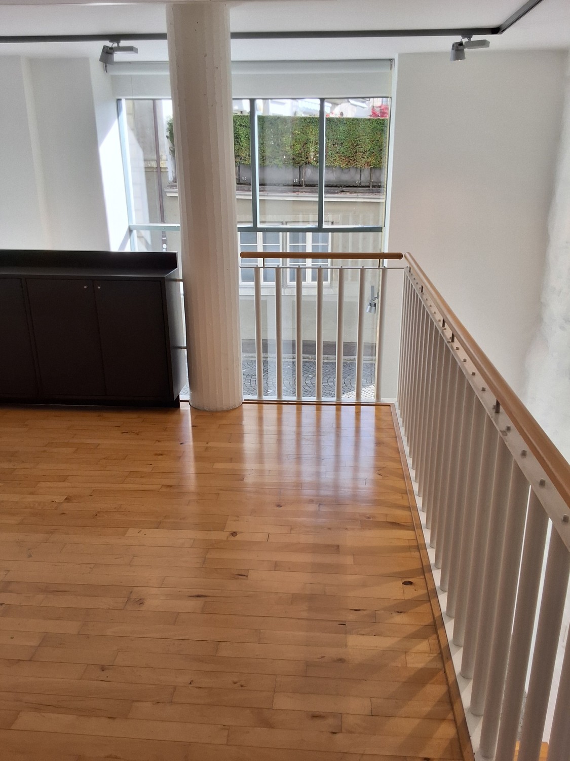 89m² commerciale