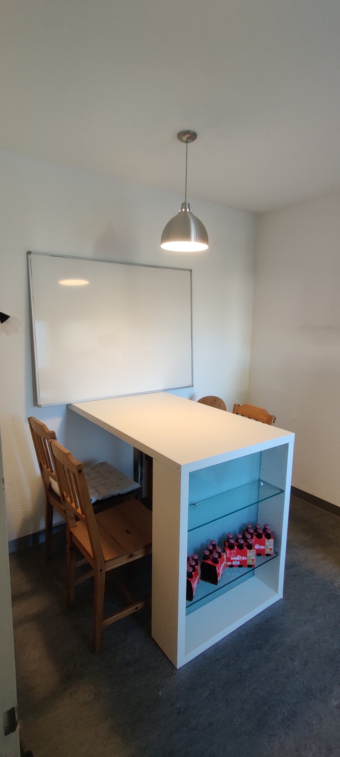 14m² office
