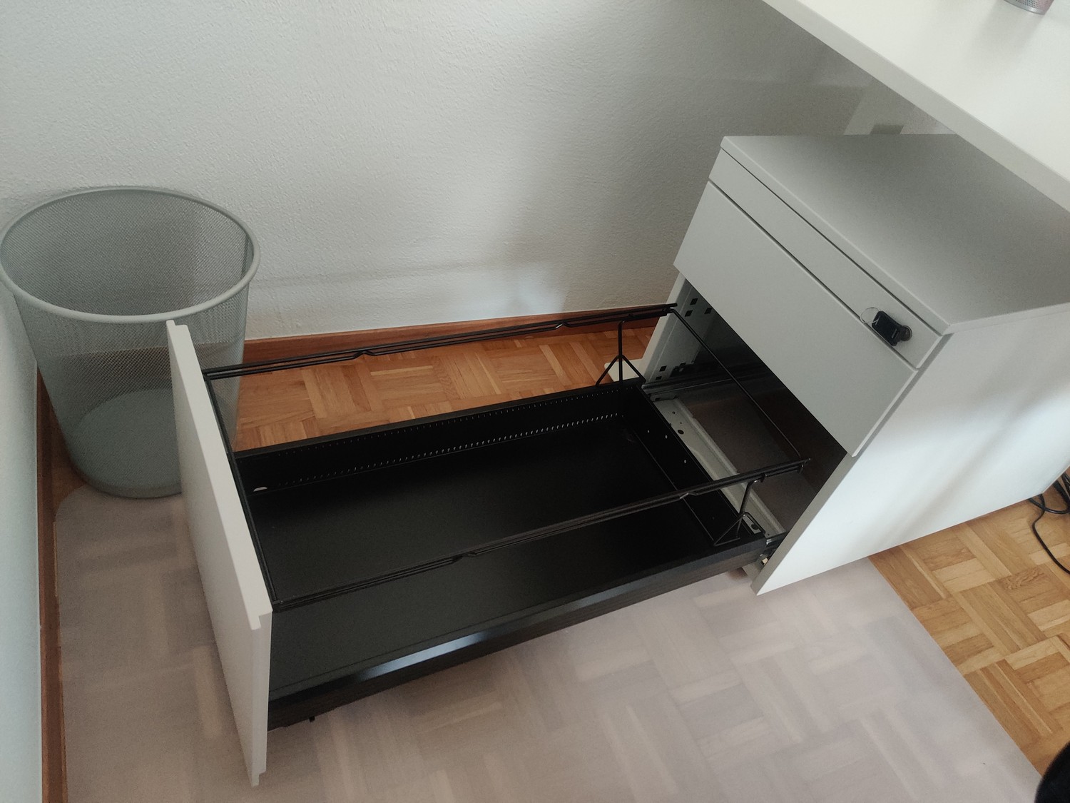 14m² office