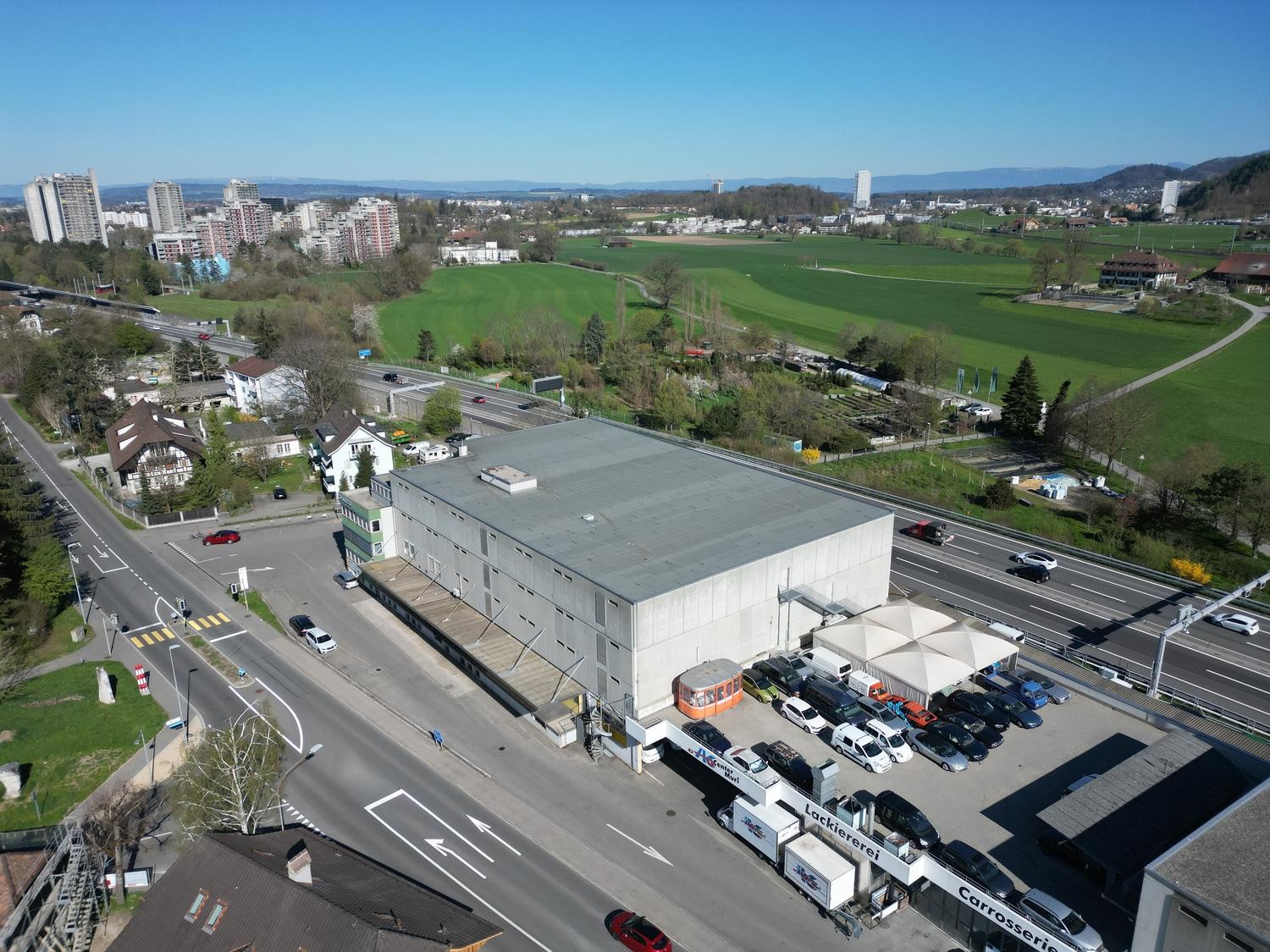 8595m² commerciale