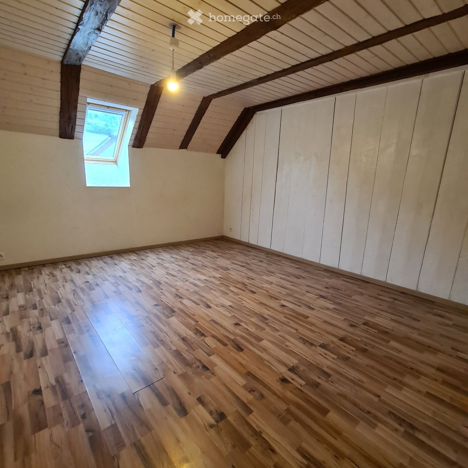 6 rooms apartment