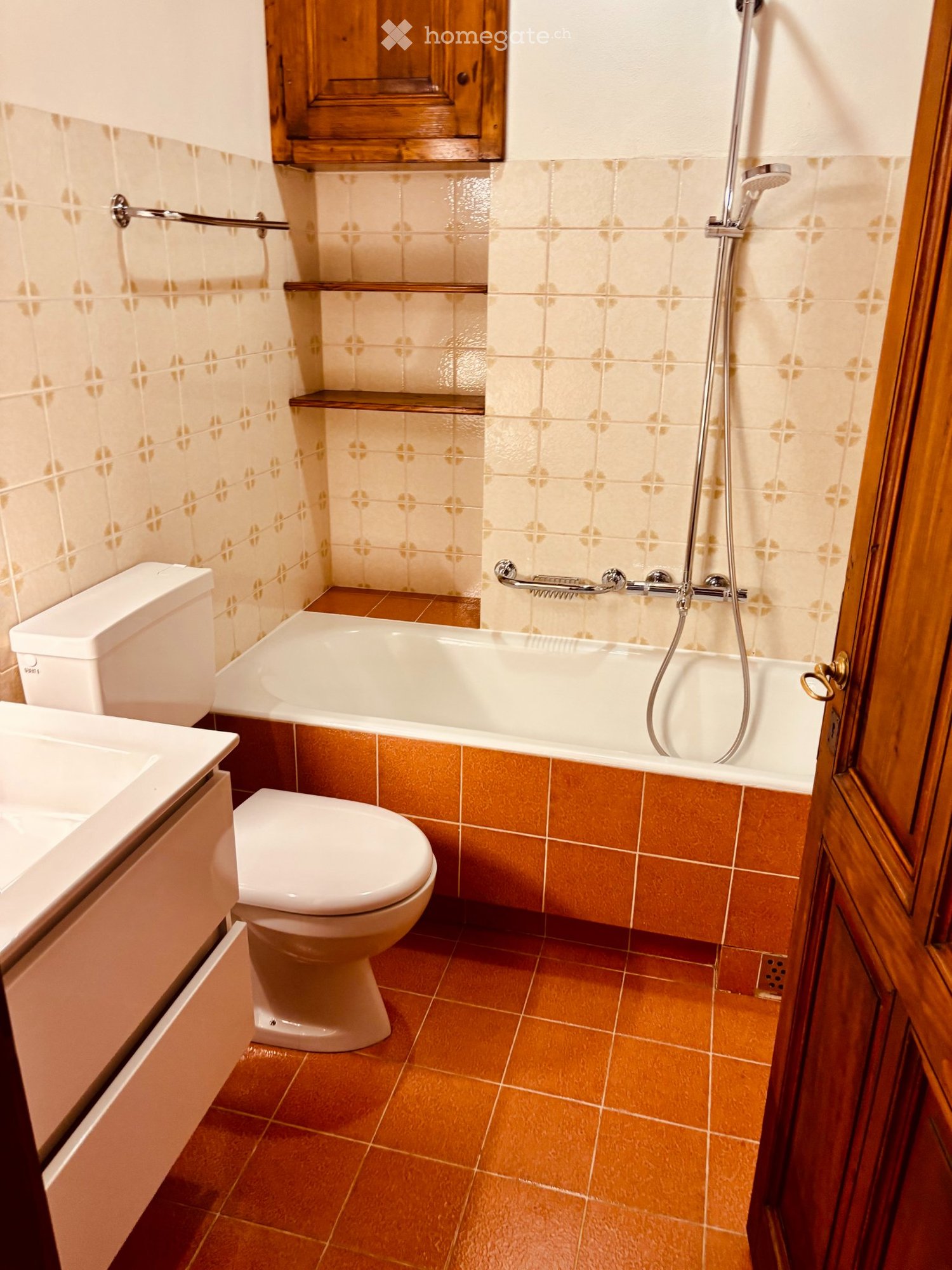 1 room single room