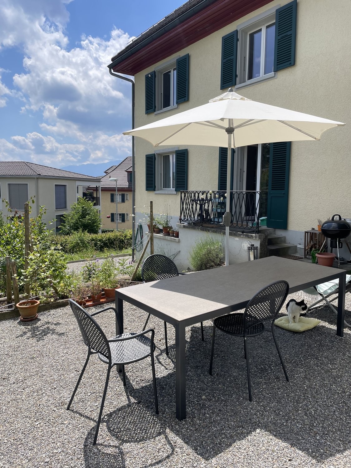 4 rooms furnished flat