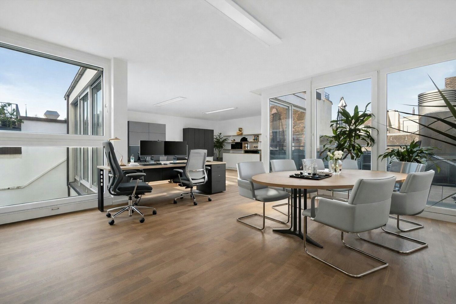 189m² office