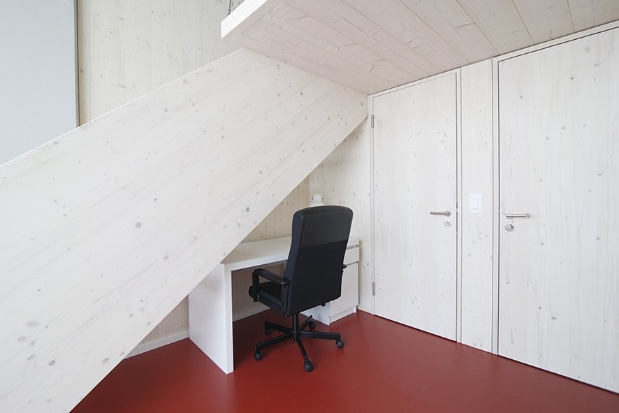 1 room studio