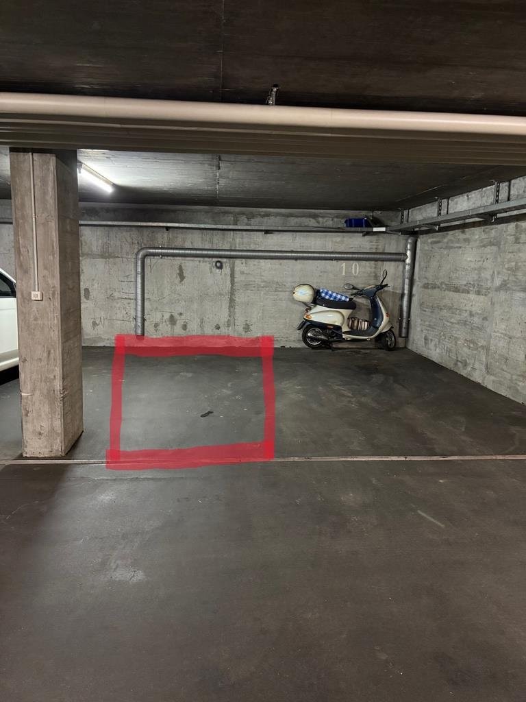 Underground slot