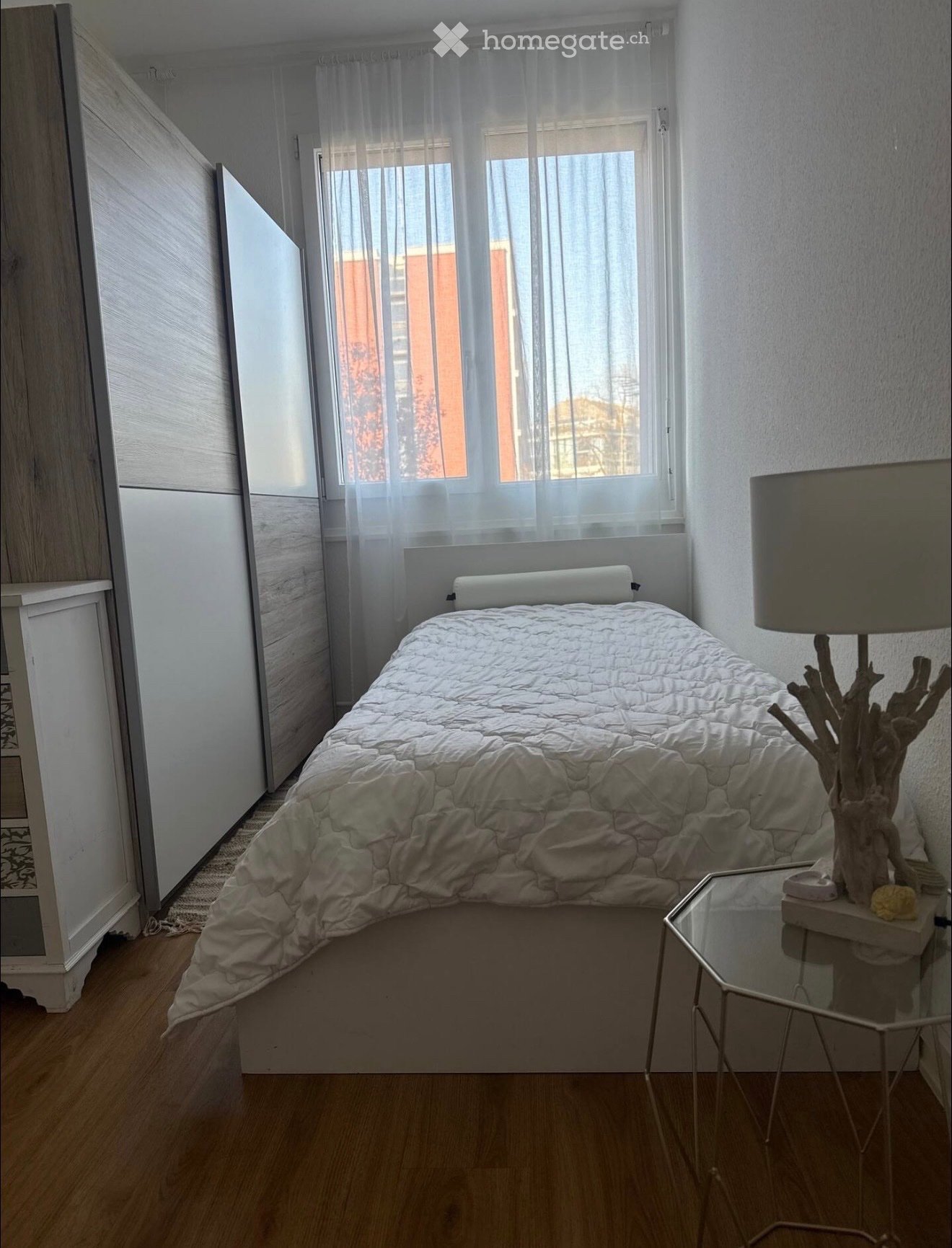 1 room single room