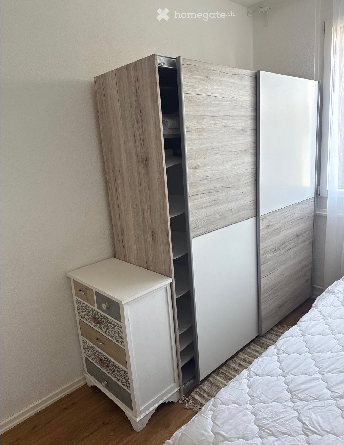 1 room single room