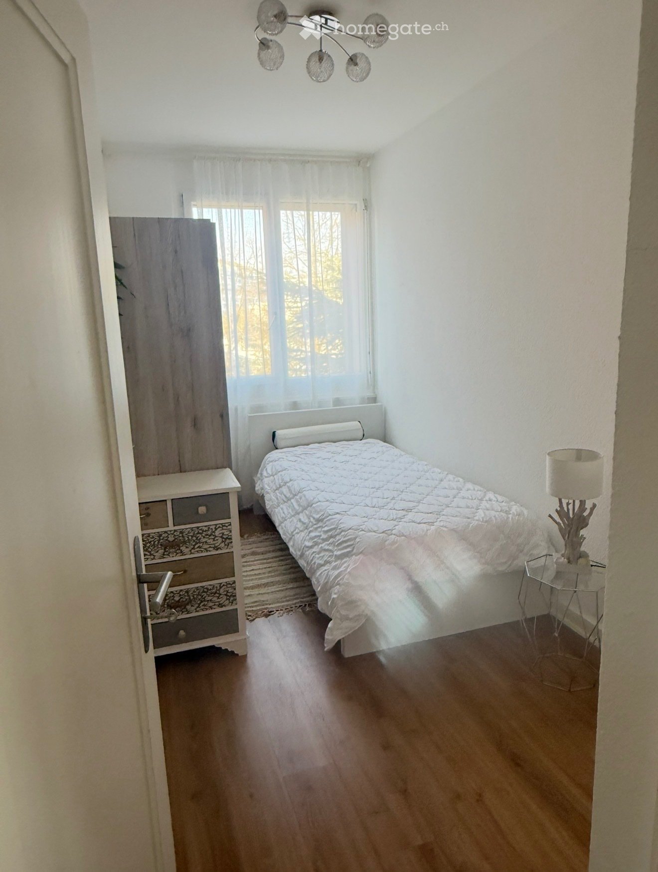 1 room single room