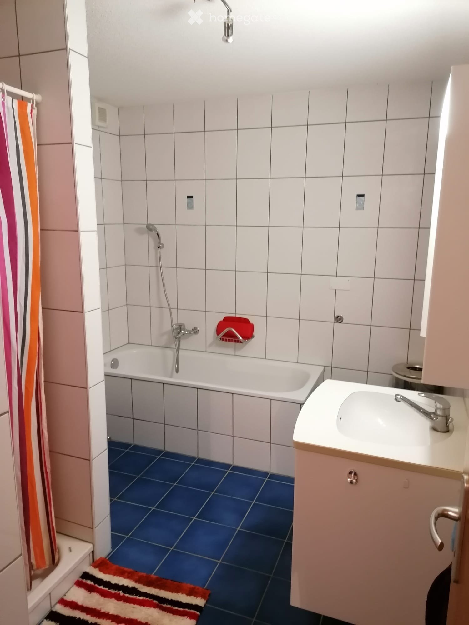 1 room single room