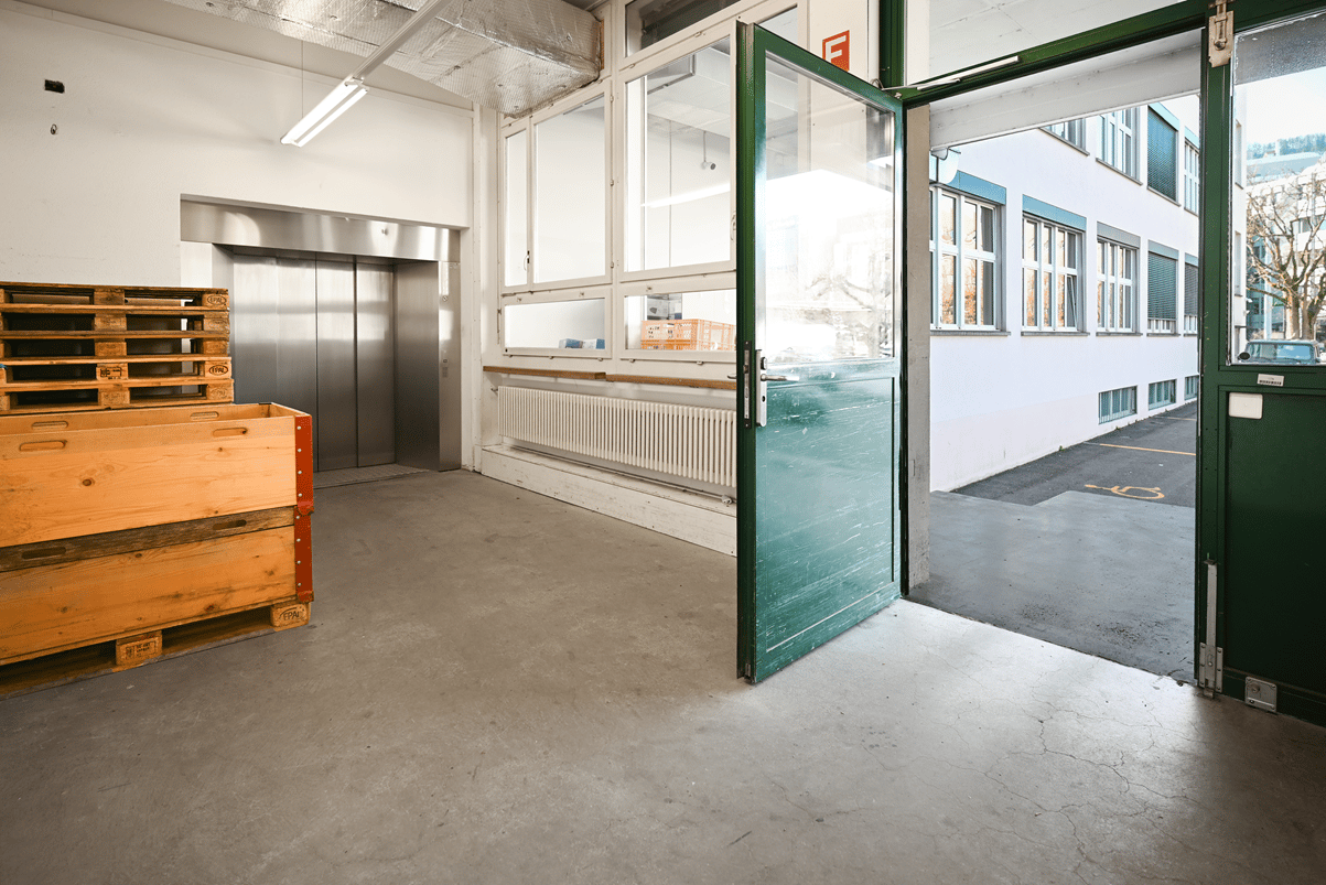 638m² ufficio