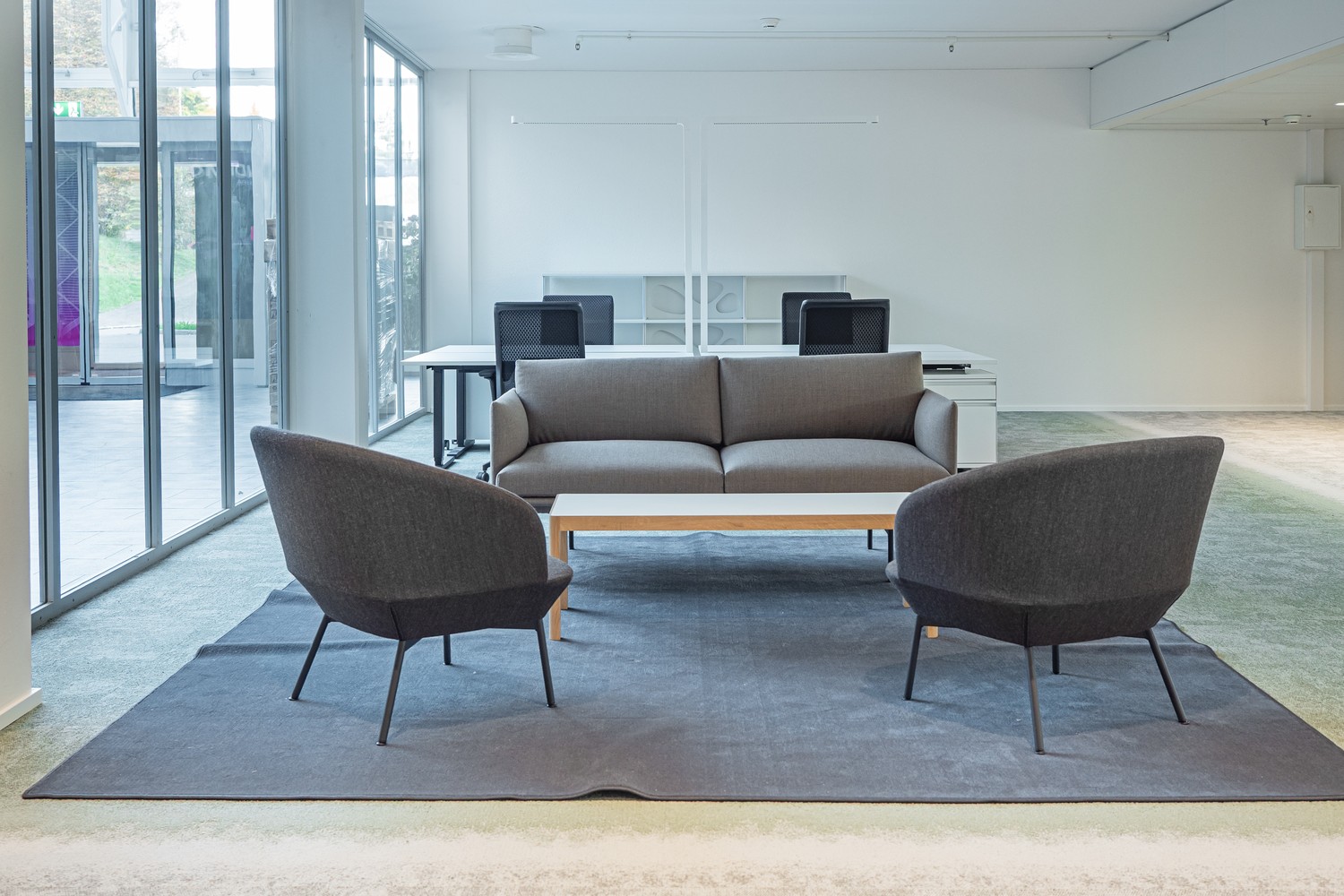 256-3300m² office