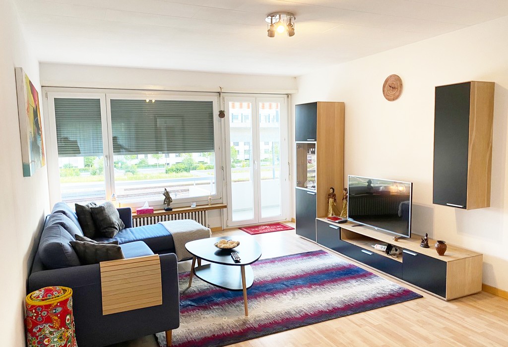 Möblierte 3 ½ Zimmer Wohnung