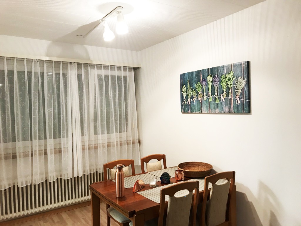 Möblierte 3 ½ Zimmer Wohnung