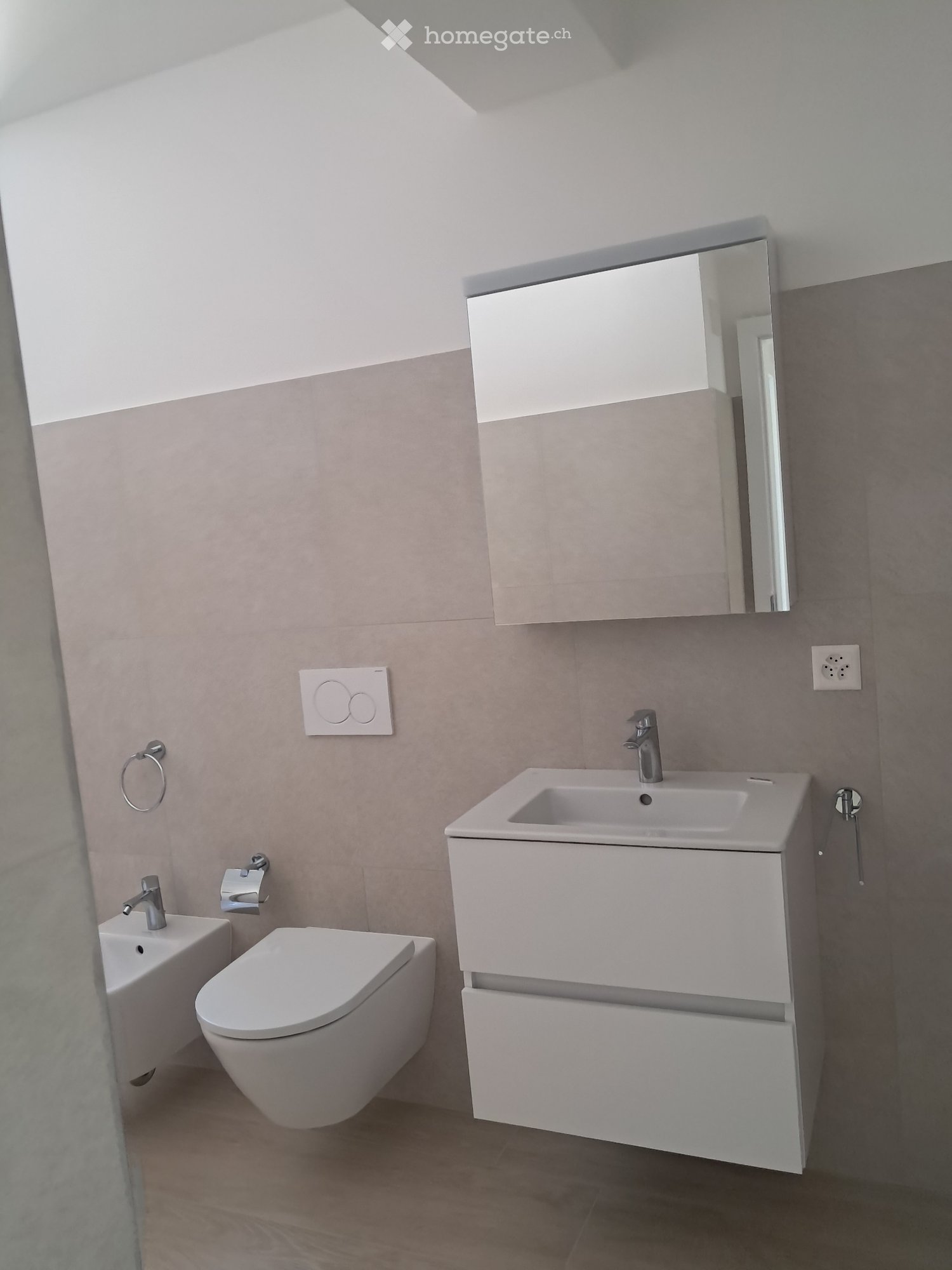 3 rooms apartment