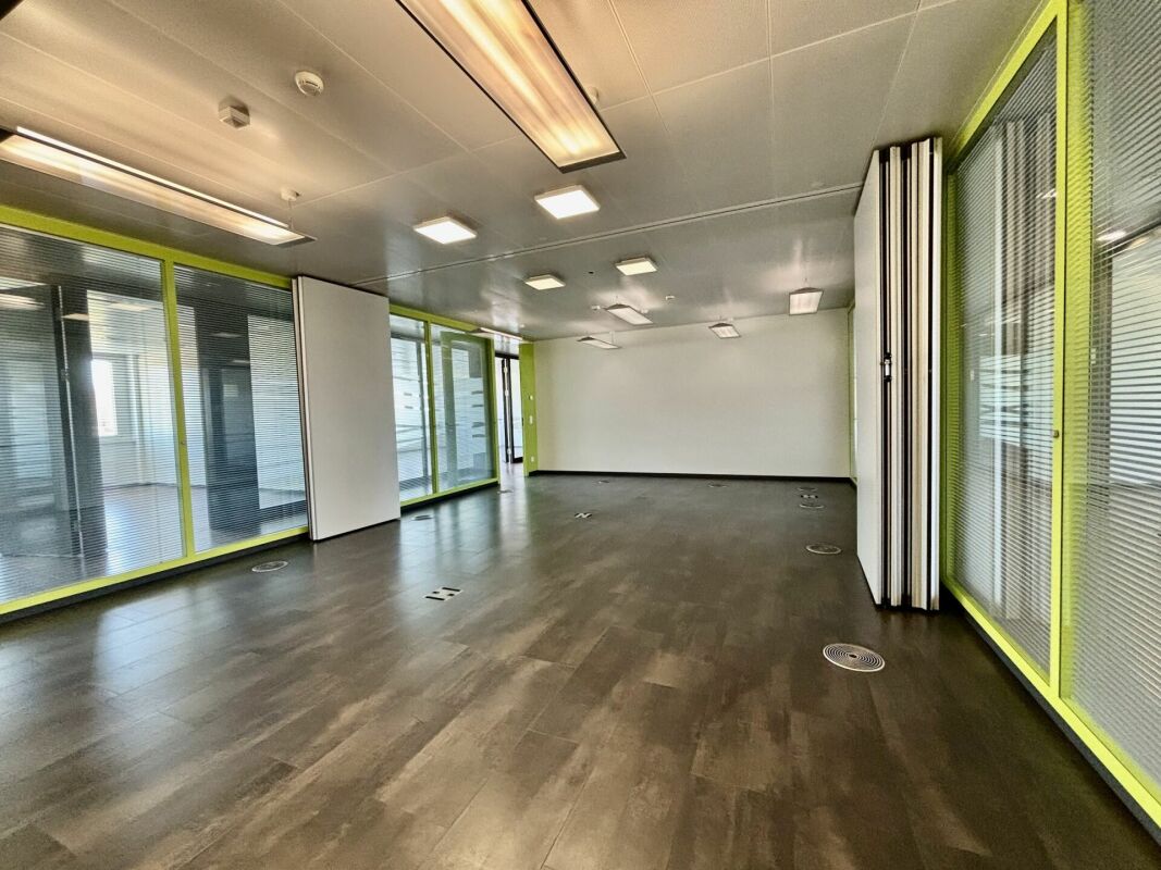1500m² office
