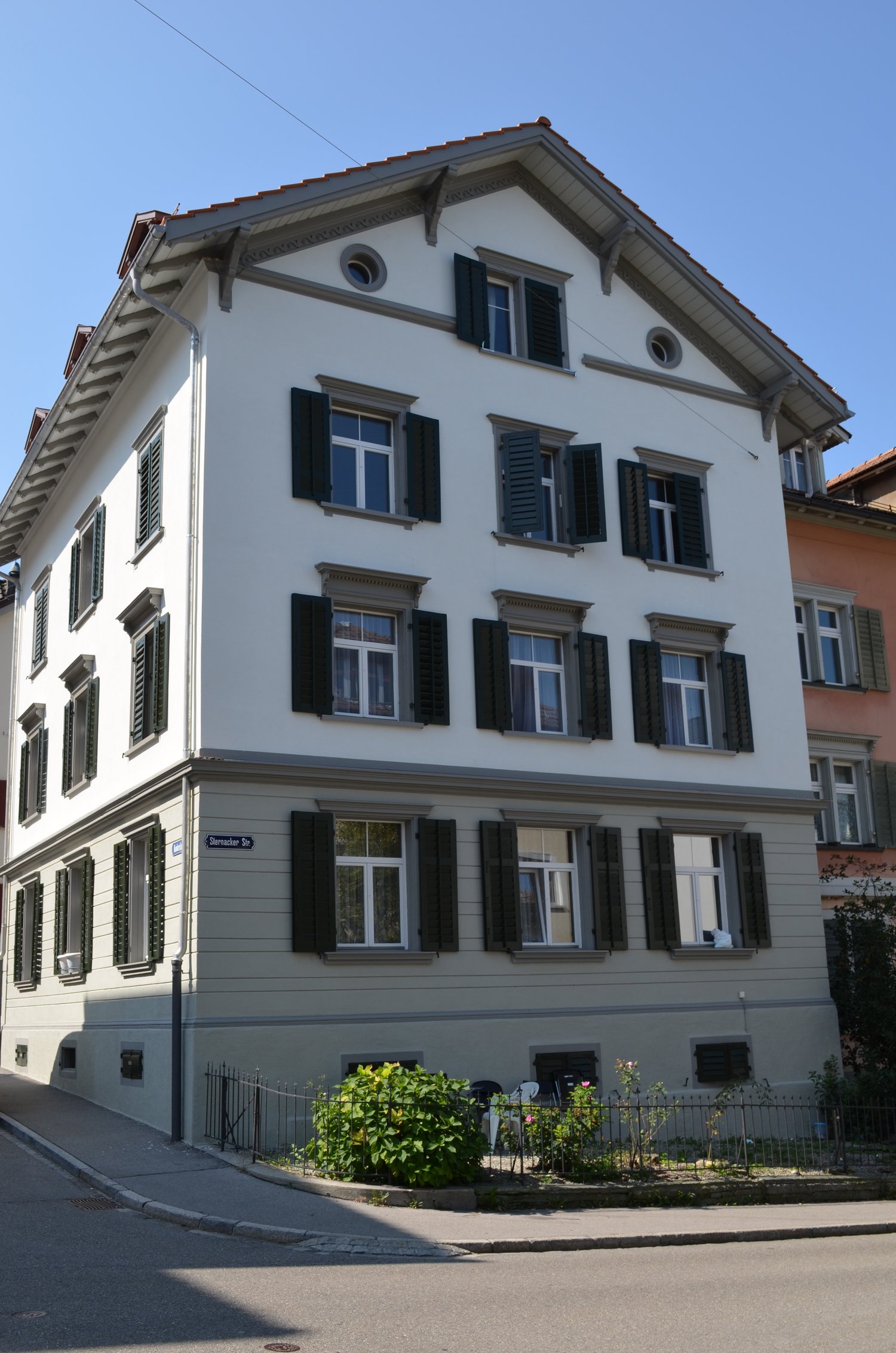 4 rooms apartment