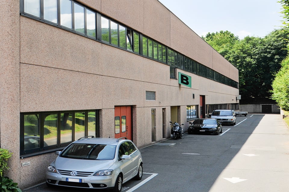 140m² office