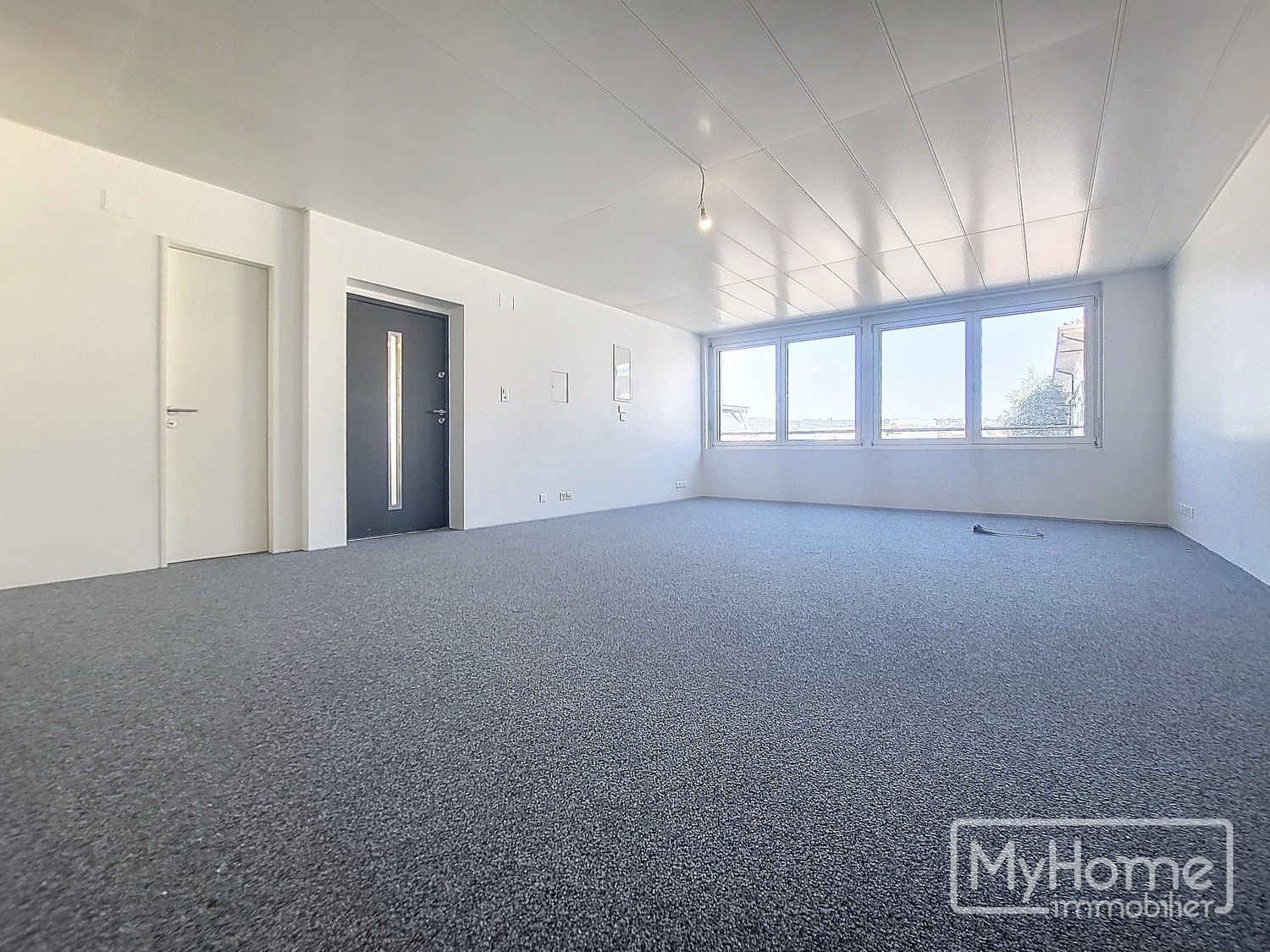 265m² office