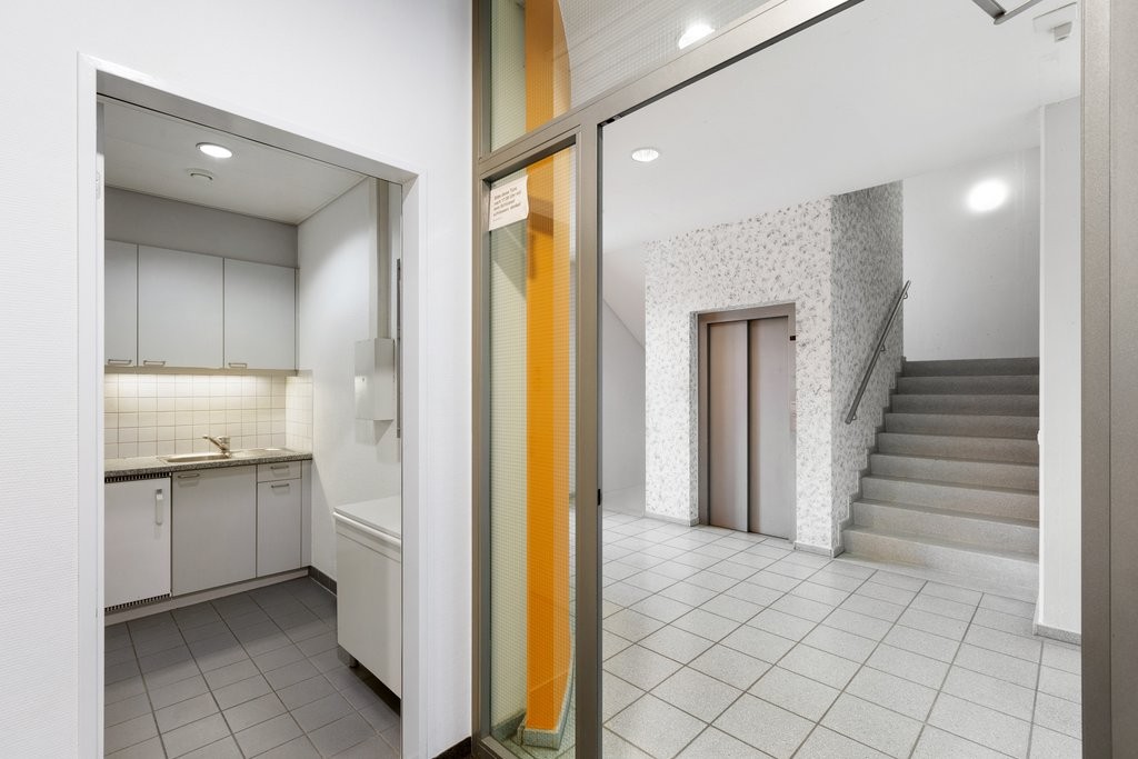 20m² office