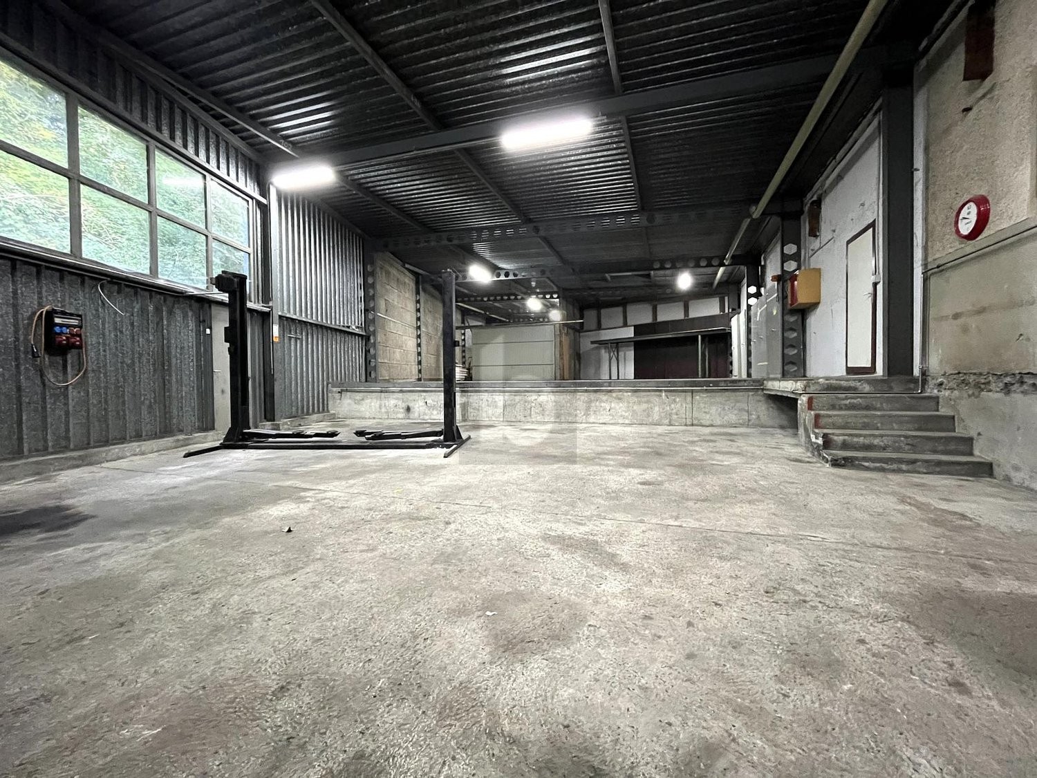 atelier di 200m²
