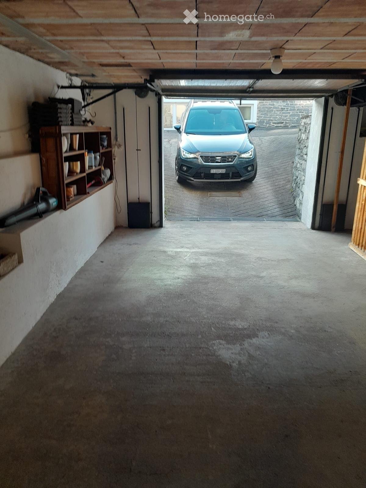 5 rooms apartment