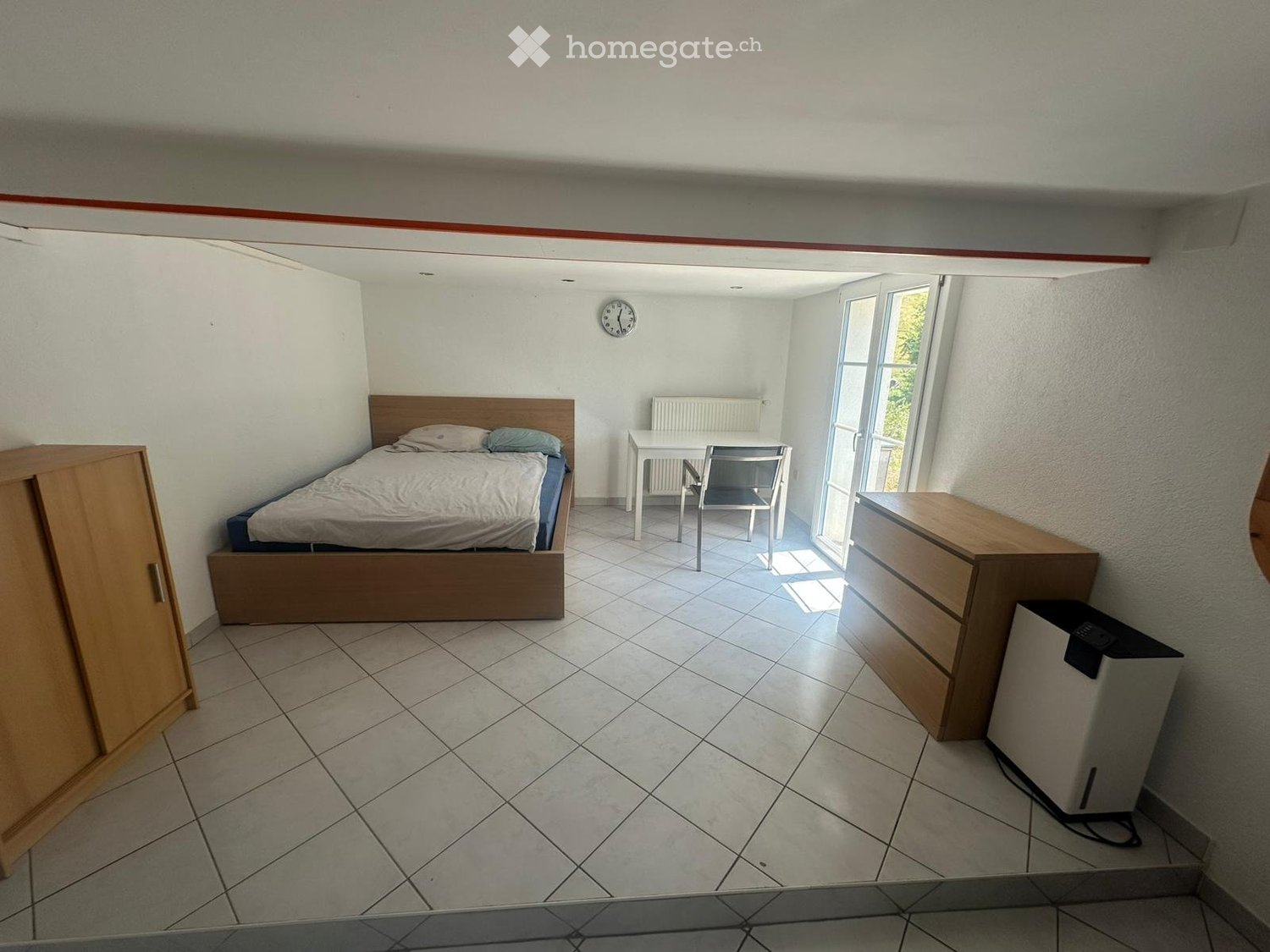 1 room single room