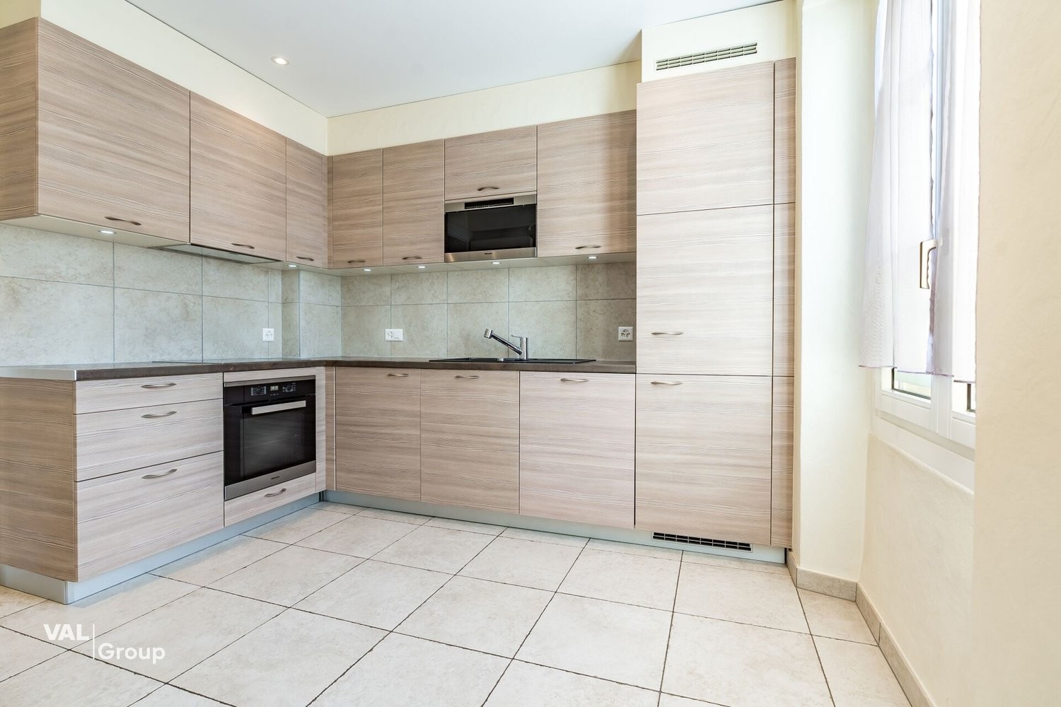 5 ½ rooms apartment