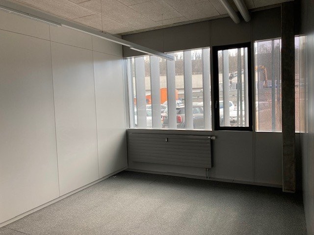 54m² office