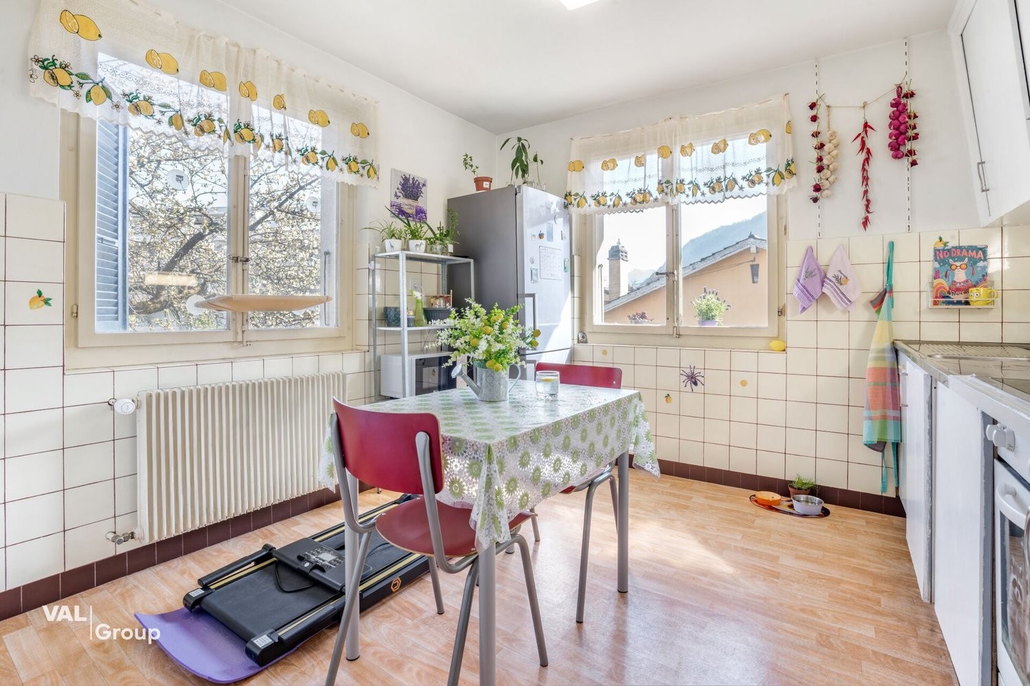 9 rooms multi family house