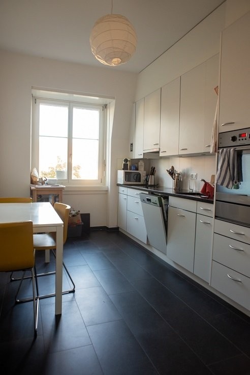 5 rooms apartment