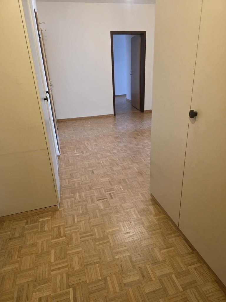 6 rooms apartment