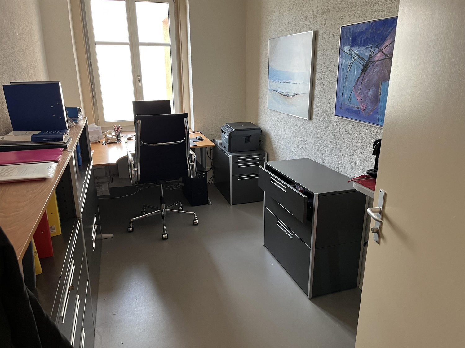 10m² office