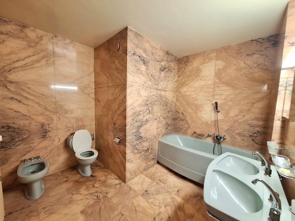 7 ½ rooms apartment