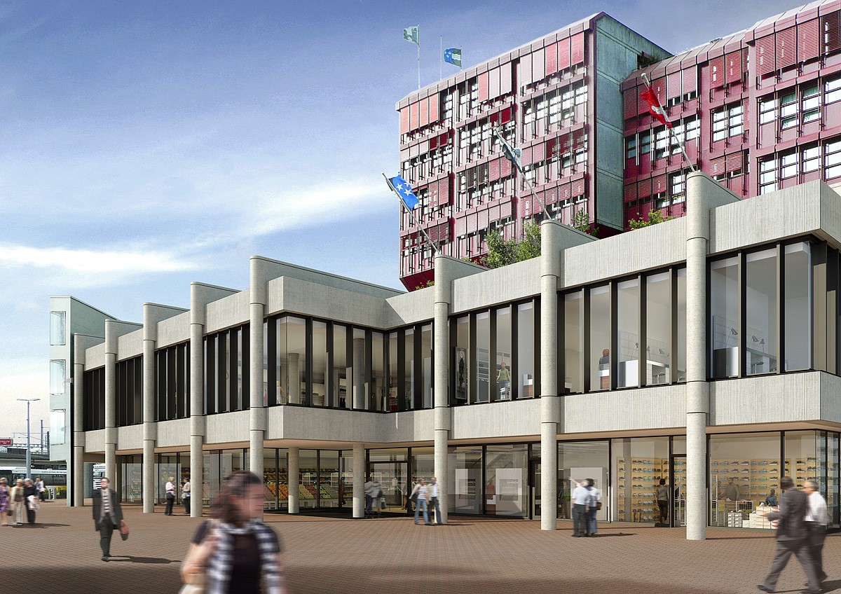 390m² shop