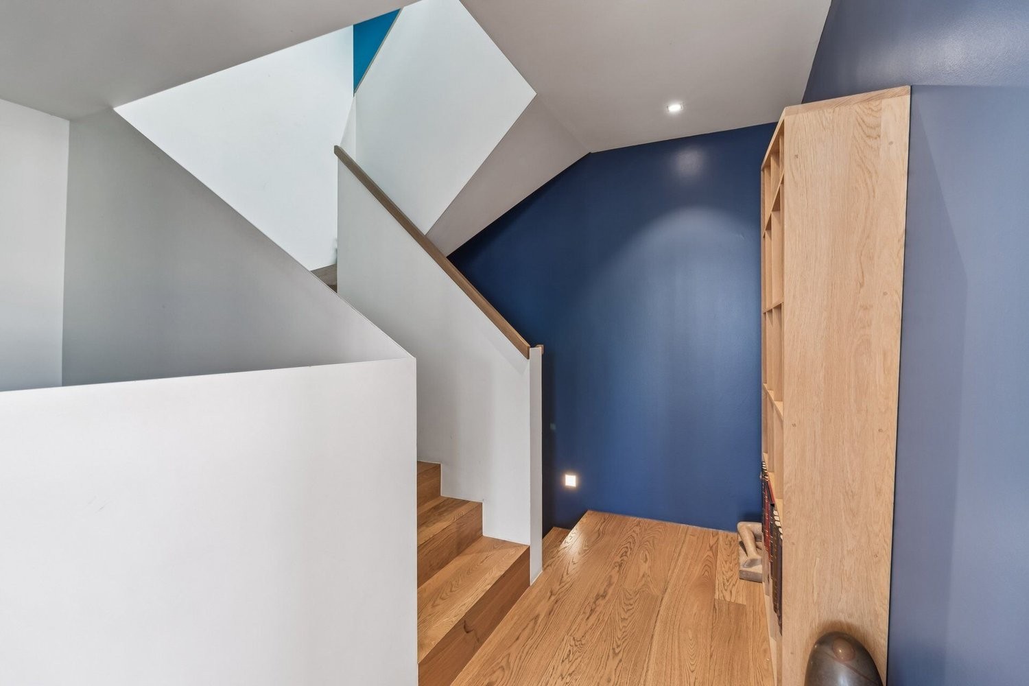 6 ½ rooms attic flat